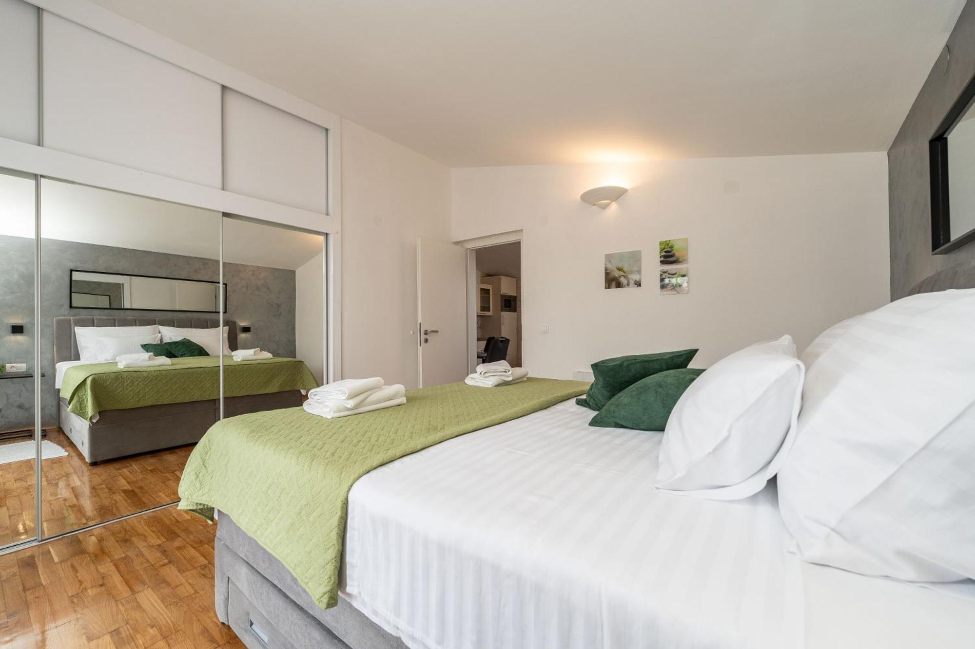 Apartments Dalmatia (Adults Only) Privlaka  Exterior foto