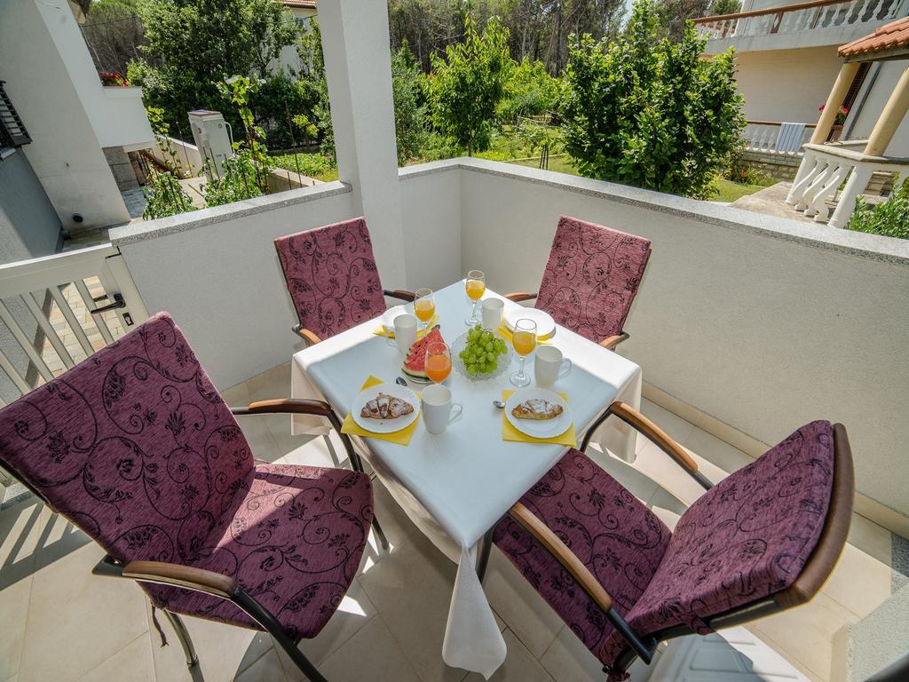 Apartments Dalmatia (Adults Only) Privlaka  Exterior foto